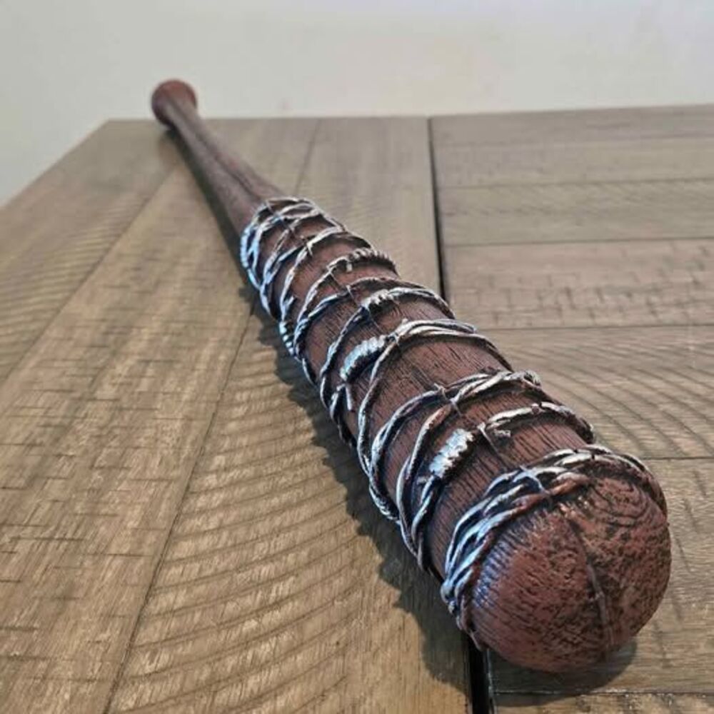 Lucille The Walking Dead Negans Bat Rubber Replica